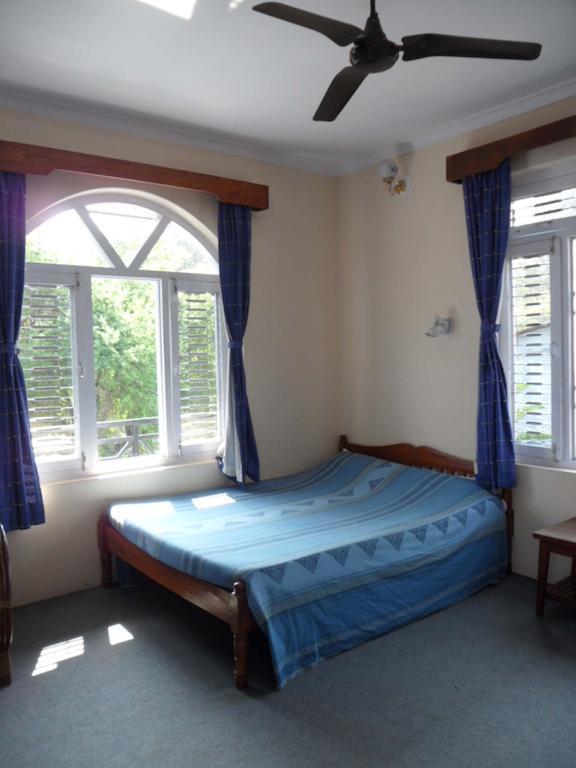 Hotel Nirvana Pokhara Habitación foto
