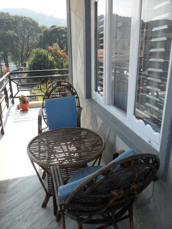 Hotel Nirvana Pokhara Exterior foto
